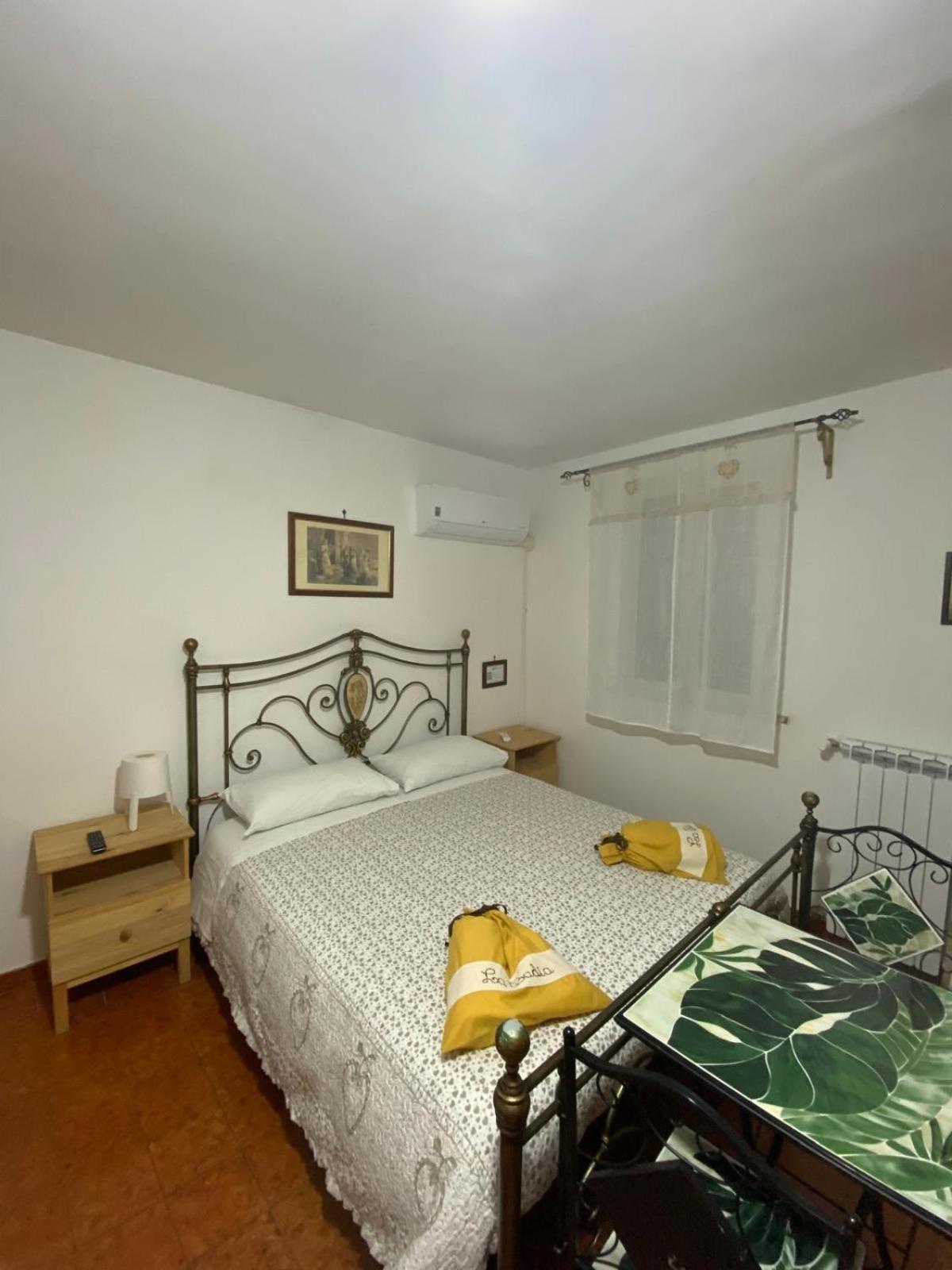 Hotel La Badia Messina Pokoj fotografie